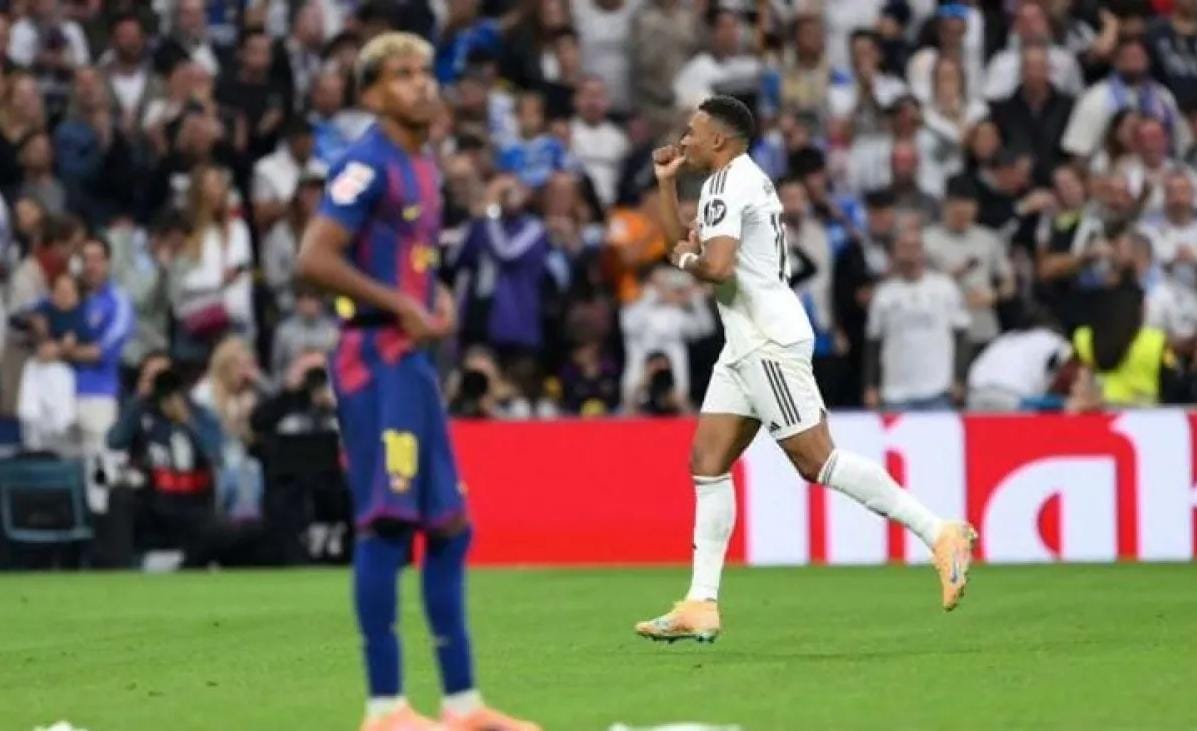 مبابي وبيلينغهام يسطّران التاريخ في كلاسيكو مثير ويقودان ريال مدريد للفوز على برشلونة