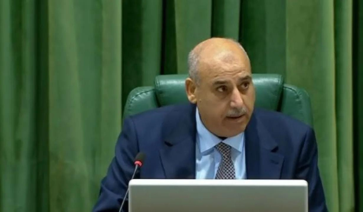 مازن القاضي.. ينفعل تحت القبة: احترموا موقعكم.. أنتم نواب!