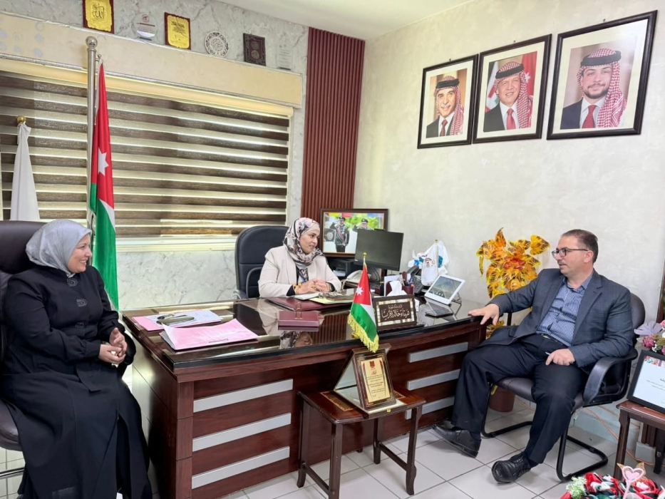 الخريشا تهنئ المدارس المتميزة في تقييم نظام الجودة في رياض الأطفال الحكومية .