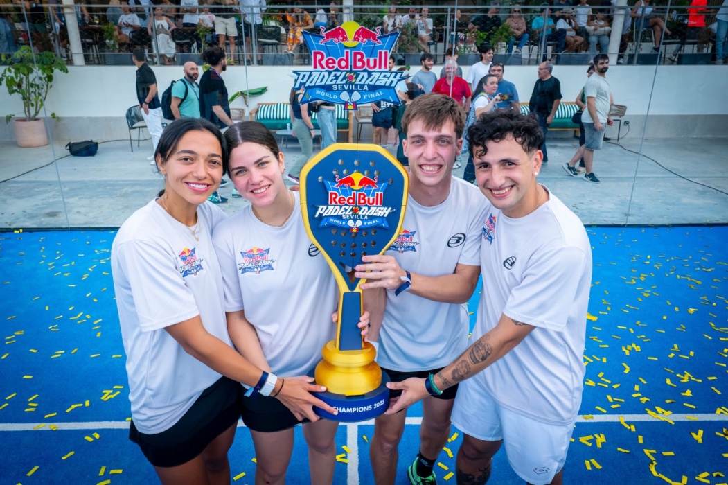 الأردن بطل العالم في النهائي لبطولة ريد بُل بادل داش في إشبيلية