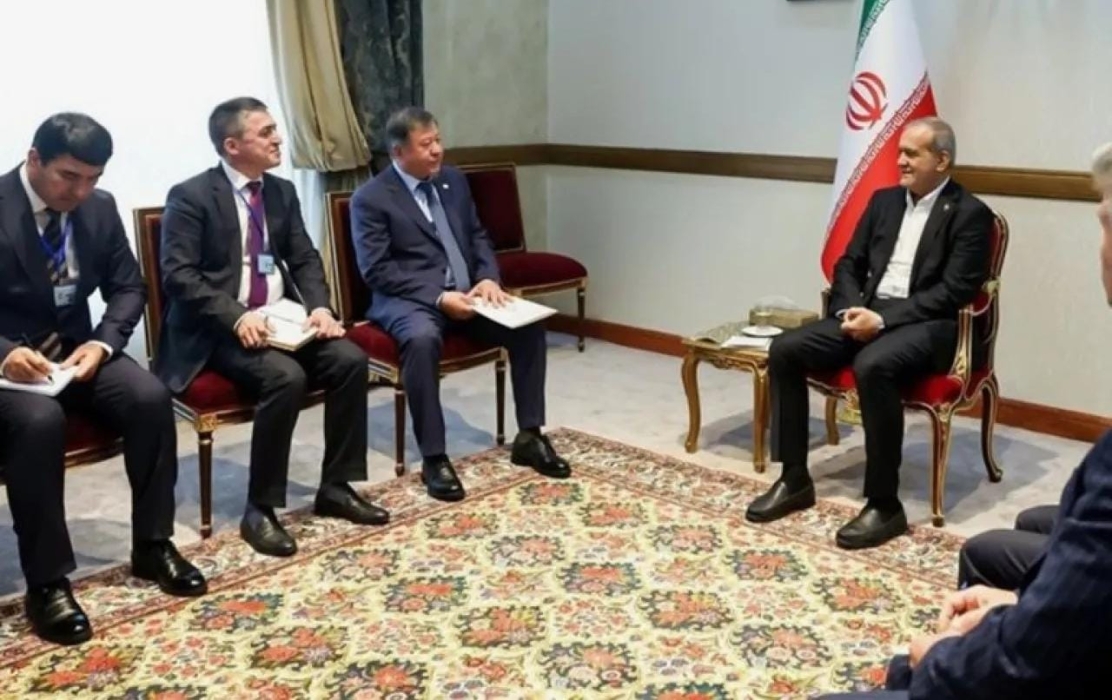 إيران تقترح استحداث عملة إقليمية موحدة