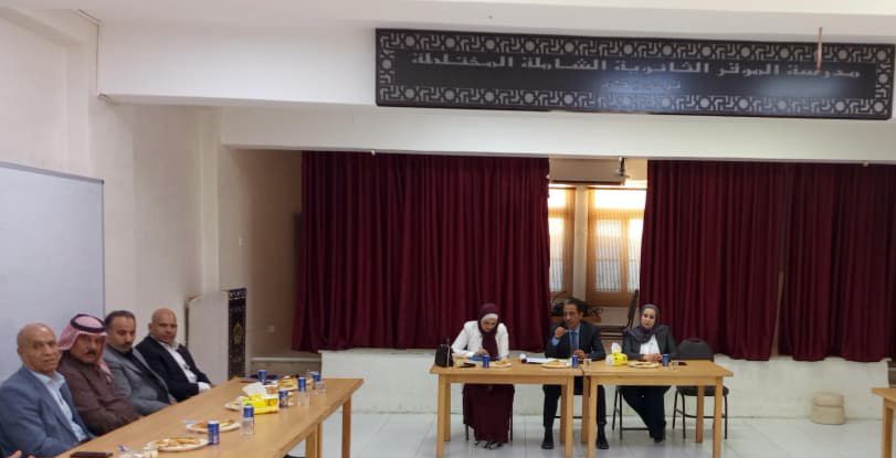 الزبن يترأس اجتماع مجلس التطوير التربوي وفريق التطوير في المديرية