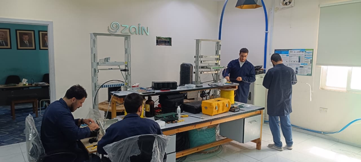 زين والتدريب المهني تختتمان دورة التدريب المجانية تجاوز عدد المستفيدين من الدورات 90 شاب وشابّة