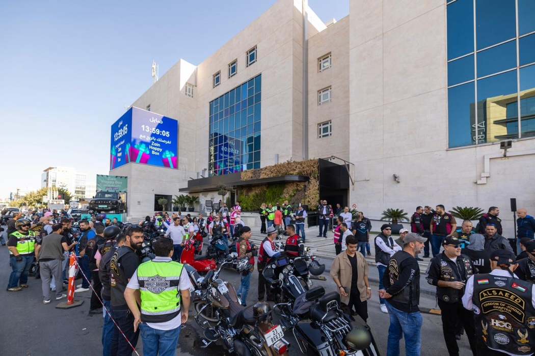 زين تستضيف انطلاقة مسيرة سيدات هارلي لدعم مصابات السرطان من غزة...صور