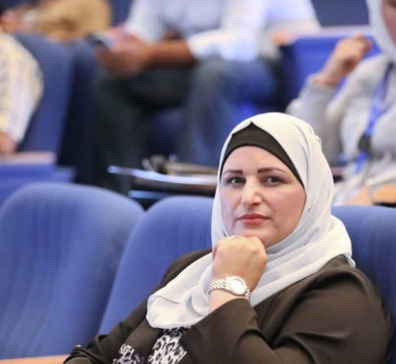 ابتسموا... ترى كلنا ماكلين تبن (بس الكمية تختلف!)