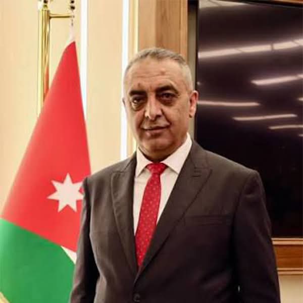 النائب البستنجي يكتب: الملك بين أهله في قلعة التاريخ والوطن