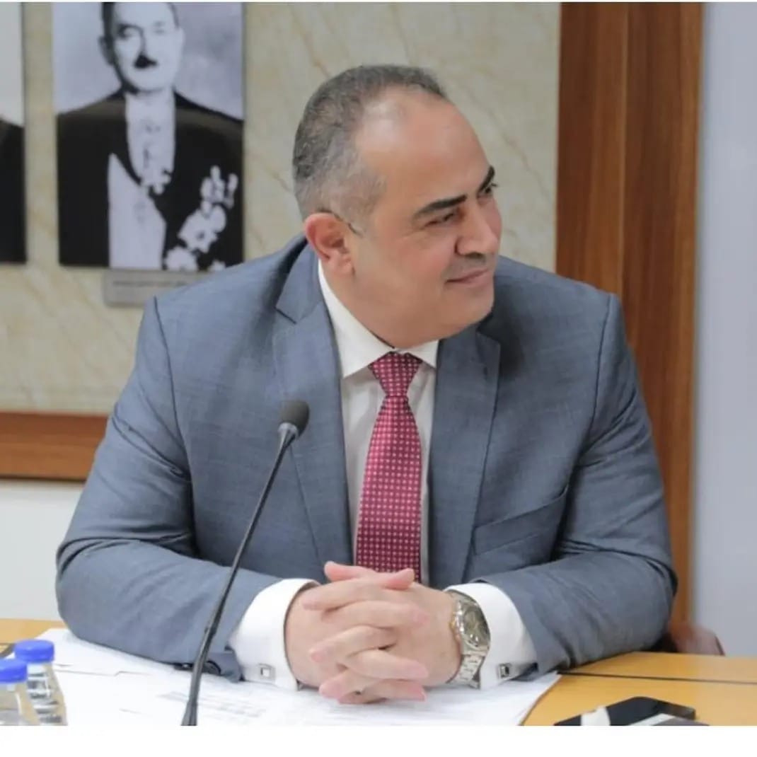 المومني يكتب أمي والتلفزيون الاردني ..