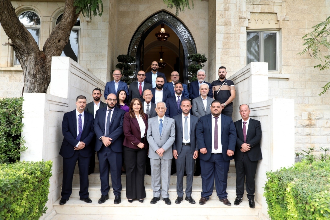 العيسوي خلال لقائه وفدا مقدسيا من نادي سلوان  : القدس ستبقى في وجدان الملك والأردنيين