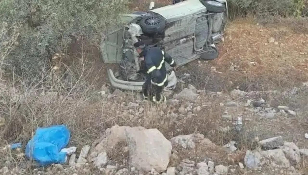 إصابات إثر سقوط مركبة في وادٍ بالسلط