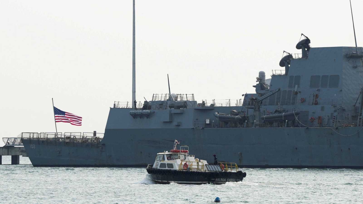 أمريكا تدرس خيارات عسكرية ضد فنزويلا تشمل الإطاحة بمادورو