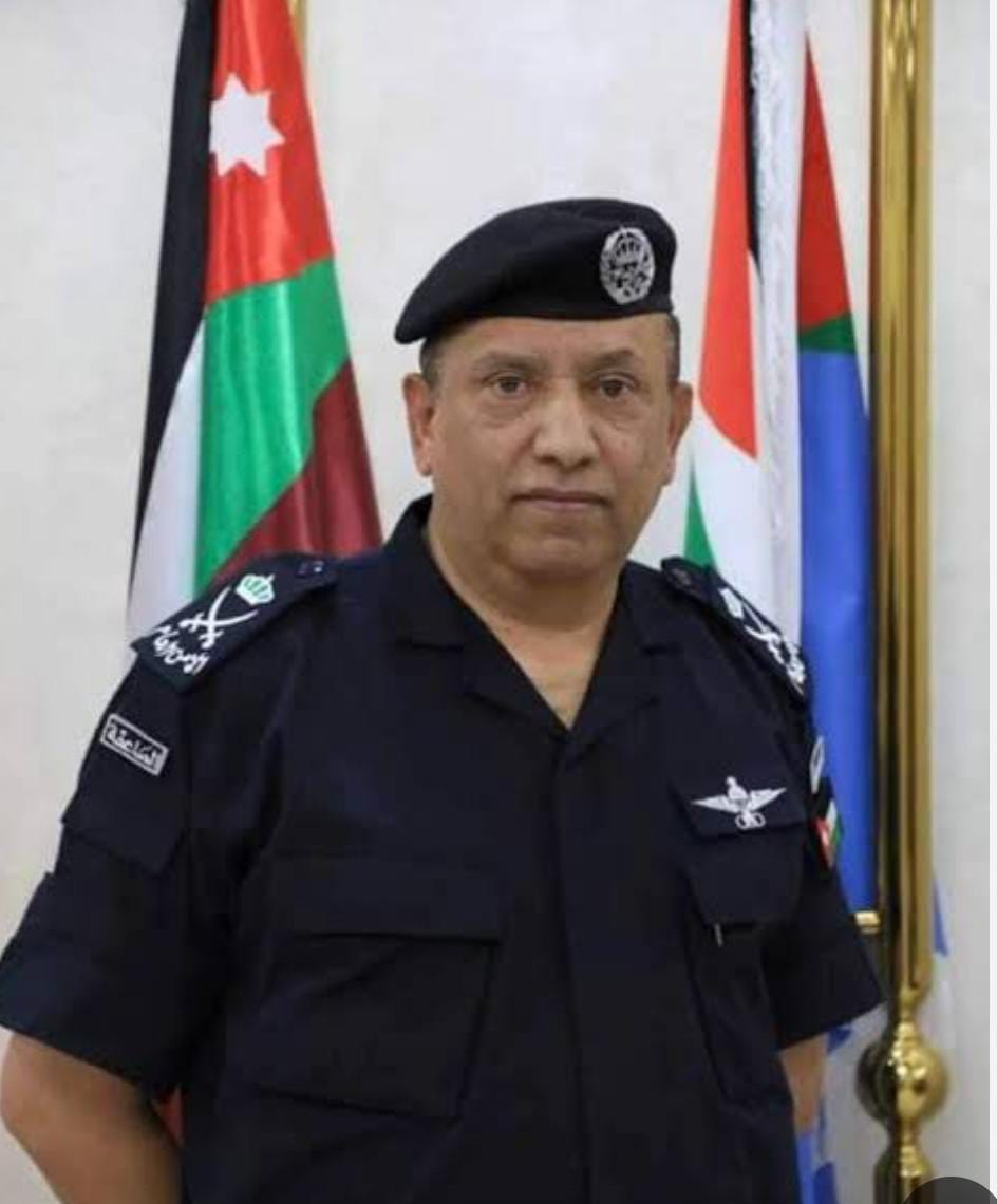 الفريق الركن حسين الحواتمة... مسيرة عسكرية وأمنية حافلة بالعطاء والانجاز