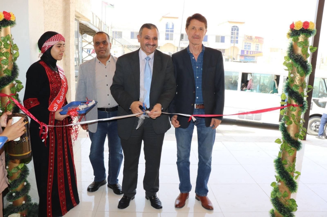 الجريري يختتم فعاليات مهرجان القراءة الثقافي في قاعة المرحوم الشيخ سامي مثقال الفايز...صور