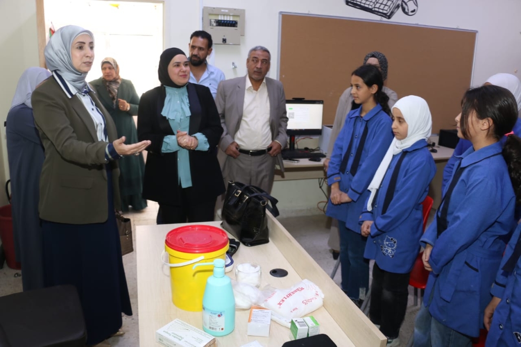السلامين ترعى مبادرة يوم طبي مجاني في مدرسة الخنساء الأساسية