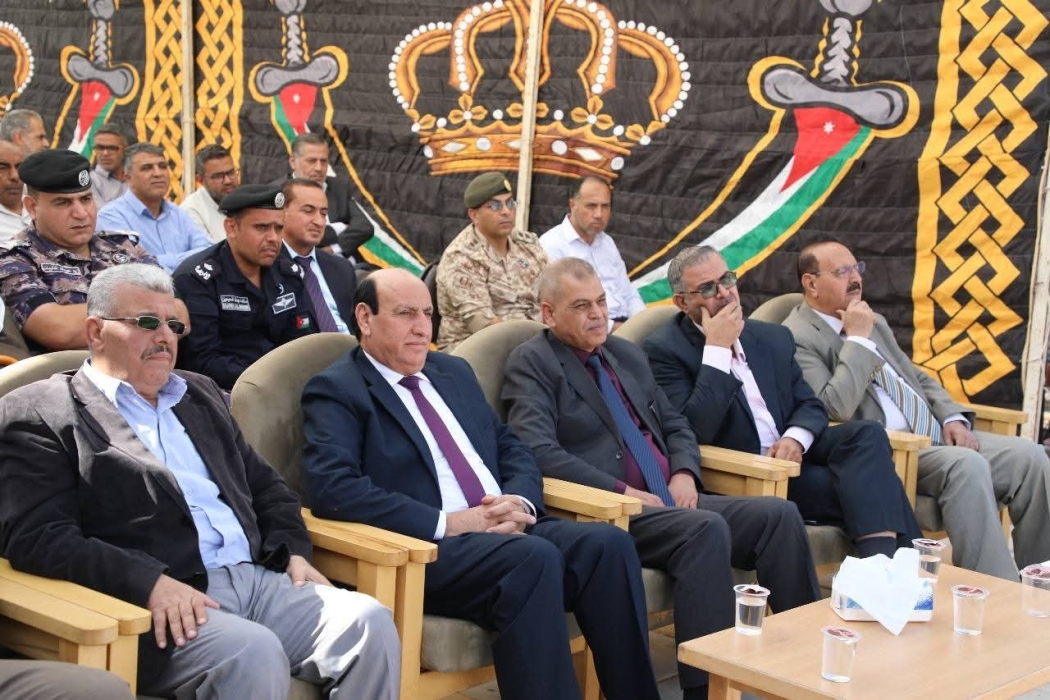 الرواشدة يفتتح المعرض الزراعي في مدرسة الشوبك الزراعية