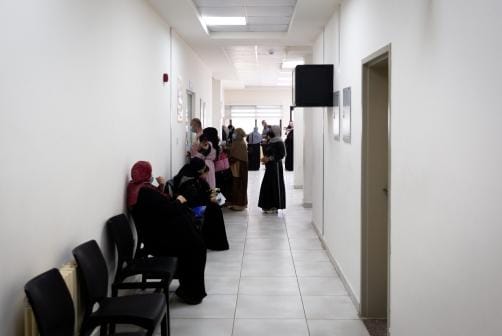 توضيح حكومي حول إغلاق 3 مراكز صحية شاملة في عمّان