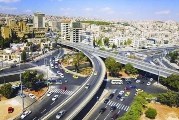 الحرارة تسجل أعلى من معدلاتها بحوالي 56 درجات مئوية الاثنين