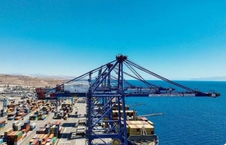 416288 حاوية ترد لميناء العقبة خلال 10 شهور