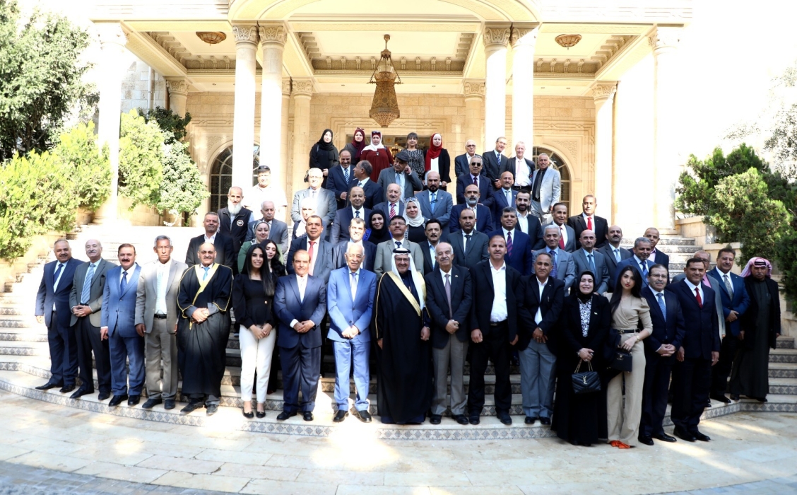 العيسوي خلال لقائه وفدا من متقاعدين عسكريين وفعاليات مجتمعية : الأردن بقيادة الملك صامد بوجه التحديات...صور