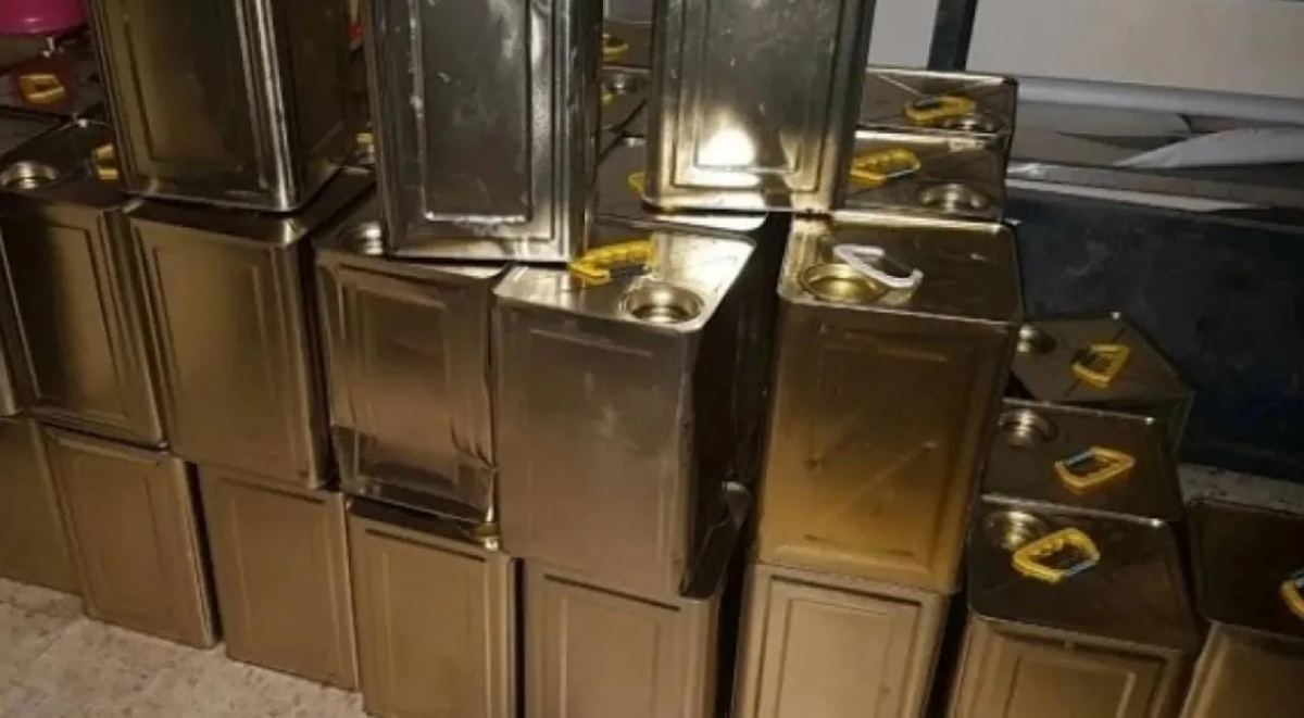 جرش.. ضبط شبكة لغش زيت الزيتون والتحفظ على كميات كبيرة