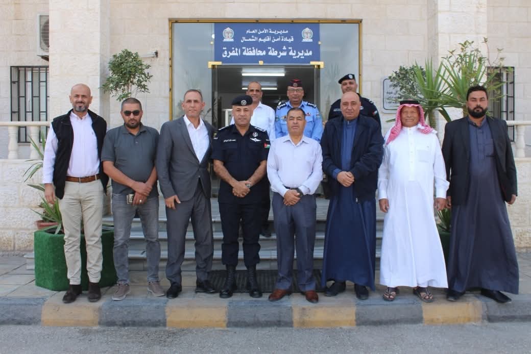 مدير شرطة المفرق يلتقي متقاعدين عسكريين
