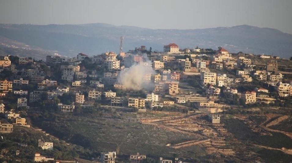 قوات الاحتلال تفجر أربعة منازل في عيترون جنوب لبنان