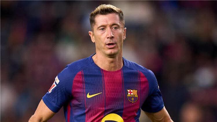 ميلان يخطط لصفقة تاريخية بدعم من إبراهيموفيتش