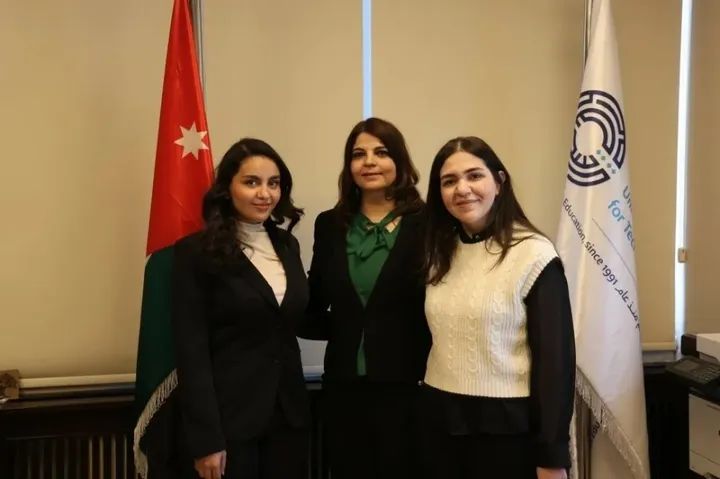 طالبتان من الأميرة سمية تفوزان بالمركز الأول عالميًا في الذكاء الاصطناعي التوليدي