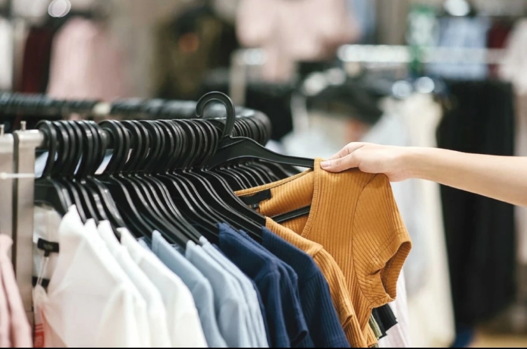 نقابة تجار الألبسة تحذر من استغلال الجمعة البيضاء