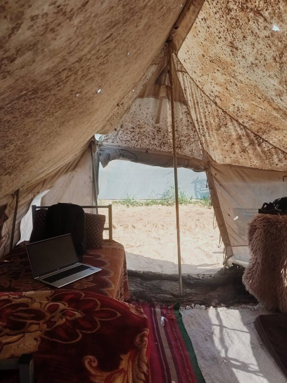 جامعة العلوم الإسلامية.. جسر العلم من عمّان إلى خيام غزة