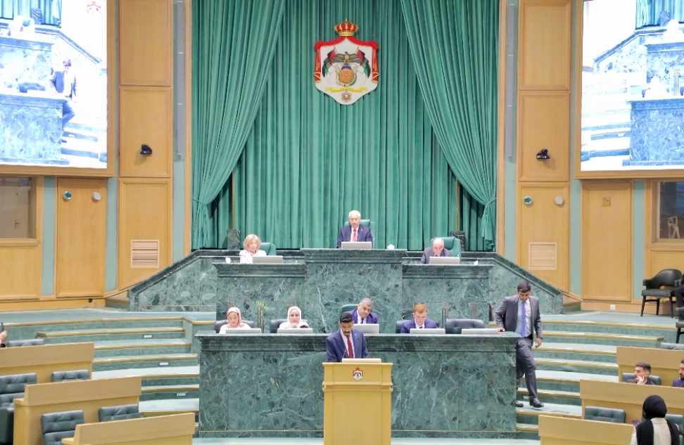 ثقافة الأعيان تنظم مناظرة برلمانية شبابية تحت القبة