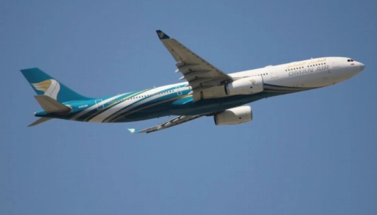 الطيران العُماني: توقف مؤقت لبعض طائراتنا وتعديلات على الرحلات بسبب تحديات الإمداد العالمية