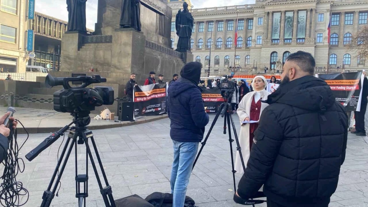 وقفات وحملات احتجاجية ضد الإخوان المسلمين في عدة دول أوروبية