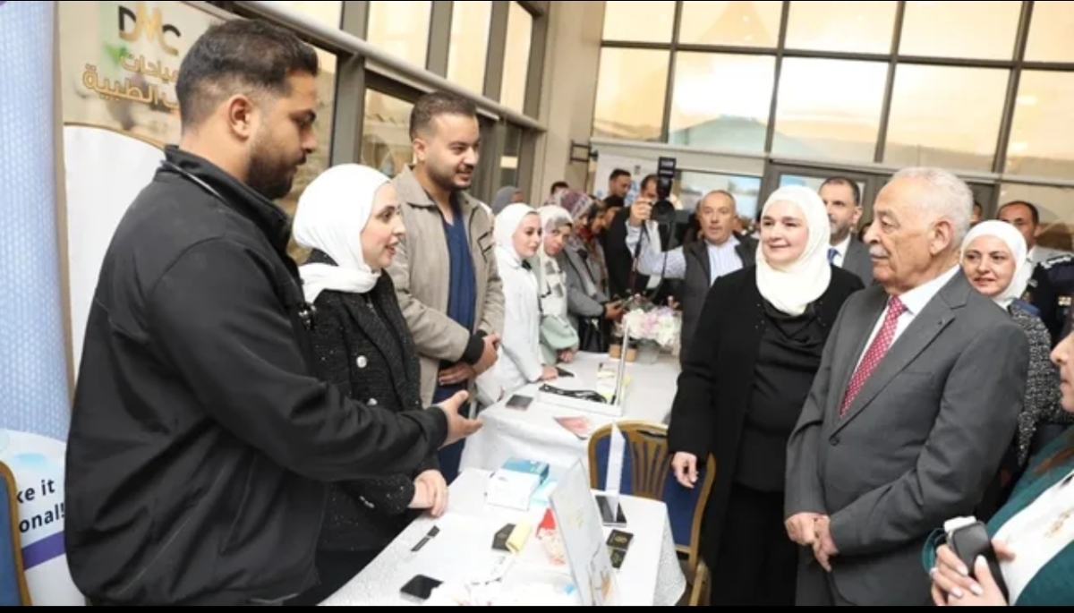 العيسوي يرعى فعاليات يوم طبي مجاني في نادي خريجي الكلية العلمية الإسلامية