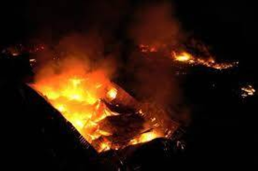 إصابة 20 شخصًا نتيجة انفجار في مصنع كيمياويات بالأرجنتين