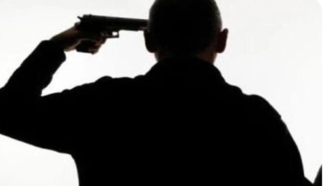 شاب في البلقاء يطلق النار على نفسه