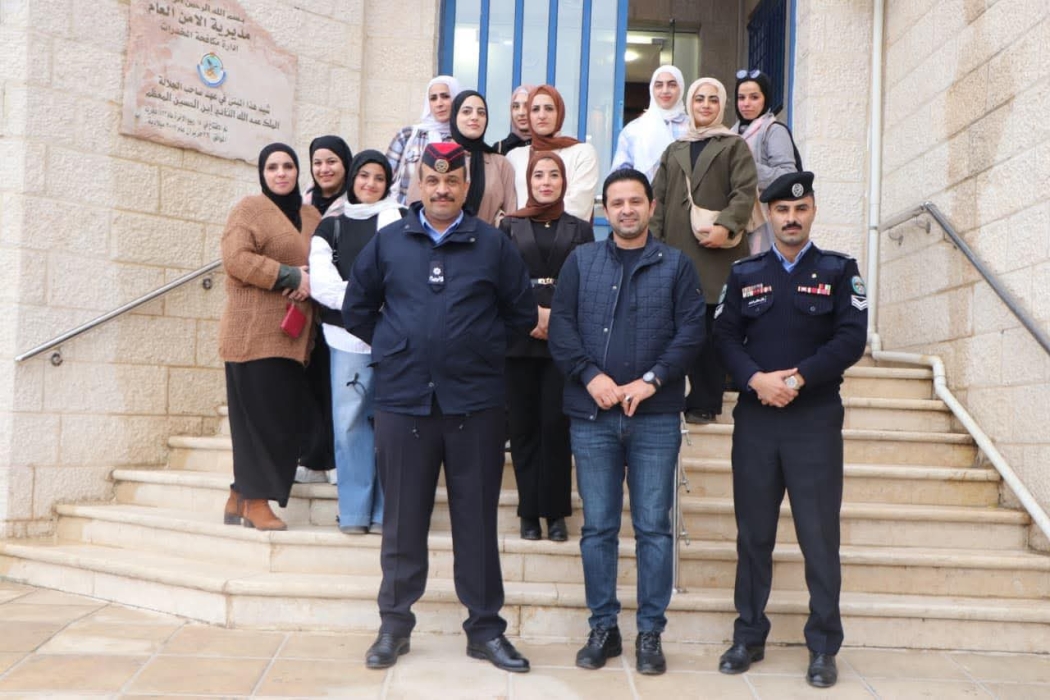 محاضرة وجولة تعريفية لتعزيز الوعي بمخاطر المخدرات في مادبا