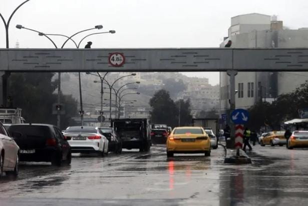 هطولات غزيرة وبلديات تفعّل خطة الطوارئ