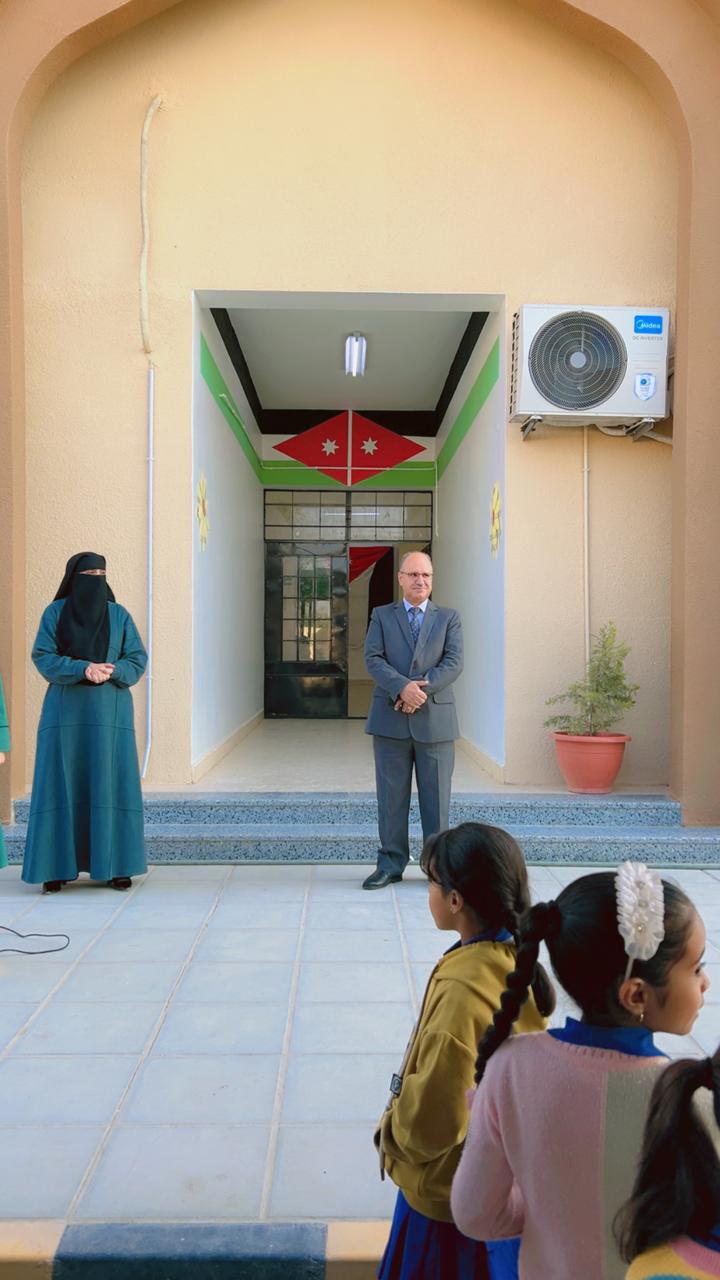 السفاسفة يواصل جولاته الميدانية بزيارة مدرسة المحمدية الثانوية للبنات