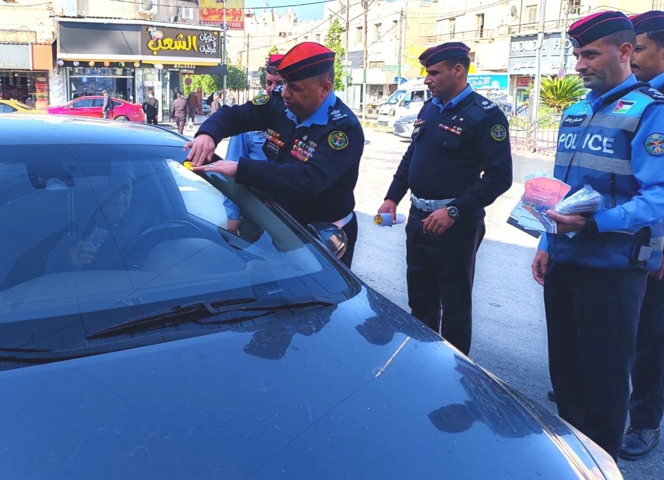 مديرية الأمن العام تواصل تنفيذ حملتها التوعوية لتفقد جاهزية المركبات