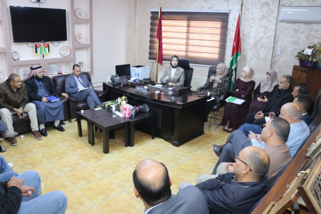 السلامين تترأس اجتماعا موسعاً لرؤساء الاقسام تاكيداً على تنظيم العمل المؤسسي في تربية البترا