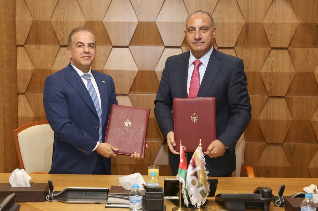 أمانة عمّان ودائرة الأحوال المدنية توقعان اتفاقية تعاون مشترك.