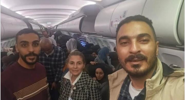 تحقيق إسرائيلي يكشف عن شبكة تعمل على إخراج فلسطينيين من غزة