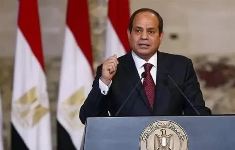 السيسي يطالب بضمان نزاهة انتخابات البرلمان وتدقيق الطعون قبل إعلان النتائج