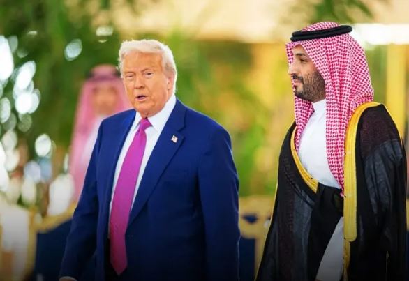 ولي العهد السعودي يبدأ زيارة رسمية إلى أميركا