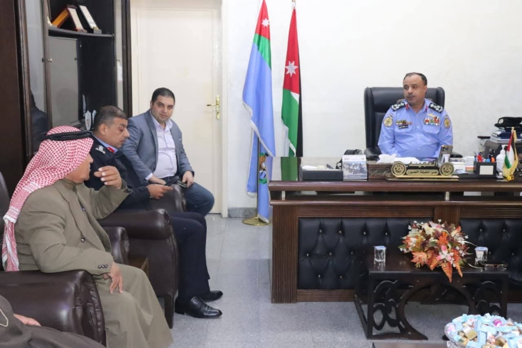 العميد الجبور يلتقي عدداً من المتقاعدين العسكريين تعزيزاً للتواصل والتشاركية في الطفيلة