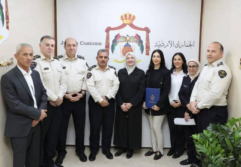 الجمارك تدرج شركة الأقطار العربية التجارية في القائمة الذهبية