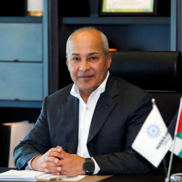 المناصير يكشف تفاصيل لقائه مع  رئيس الوزراء