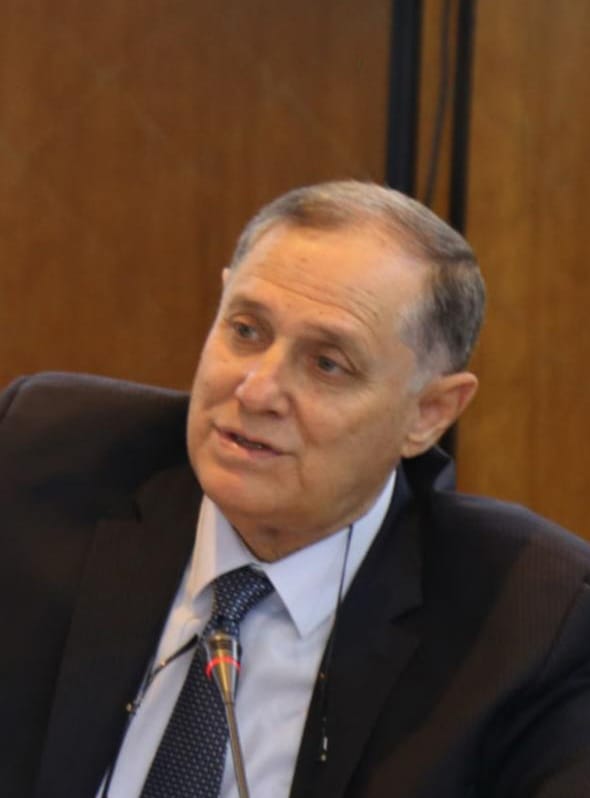 فلسطين قصة وطنٍ حزين يبدأ بوعد غامض وينتهي بحلول أشد غموضًا