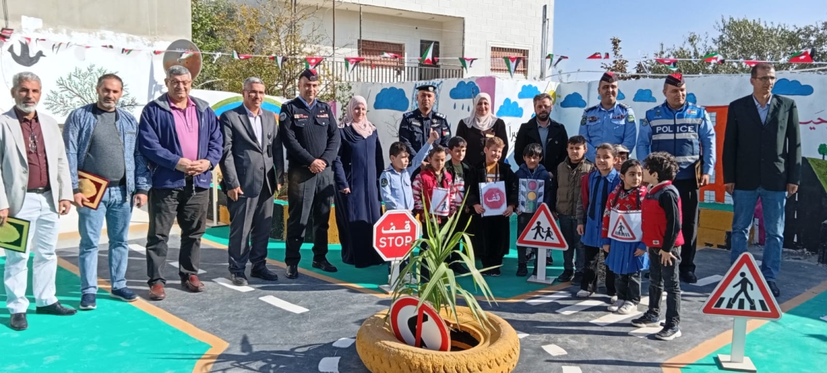 المصري تفتتح الحديقة المرورية في مدرسة جحفية الأساسية المختلطة