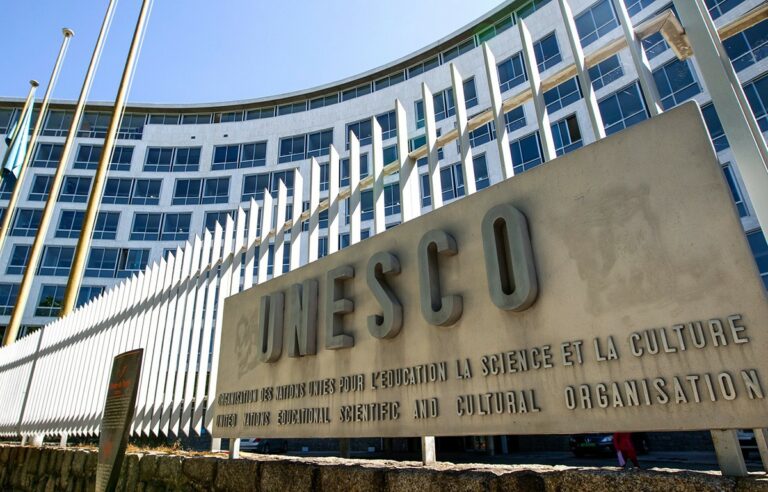اليونسكو تحتفي بمستقبل أكثر شمولا للغة العربية في يومها العالمي